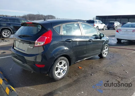 2016 Ford Fiesta Se z USA, uszkodzony, nr VIN 3FADP4EJ7GM159987